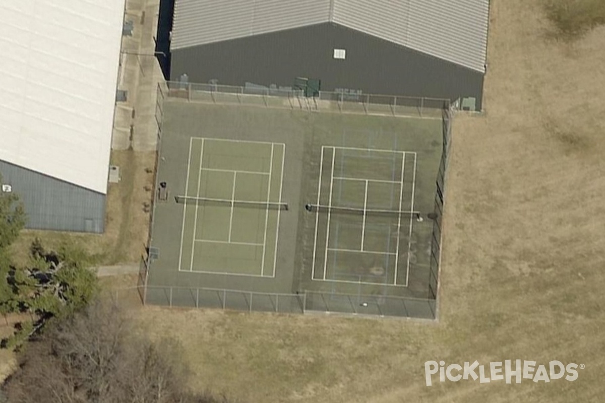 Photo of Pickleball at Louisville Racquet Club